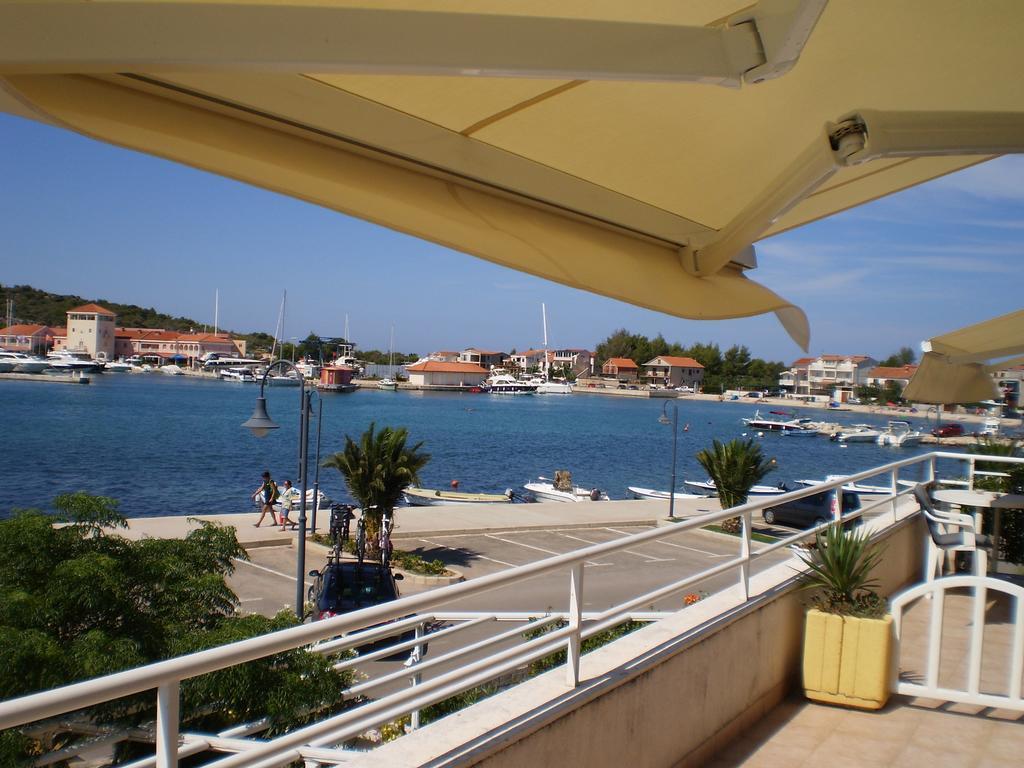 Apartments Vala Rogoznica  Oda fotoğraf